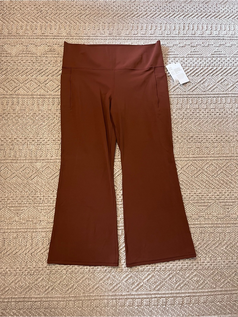 NEW Athleta Salutation stash flare pants